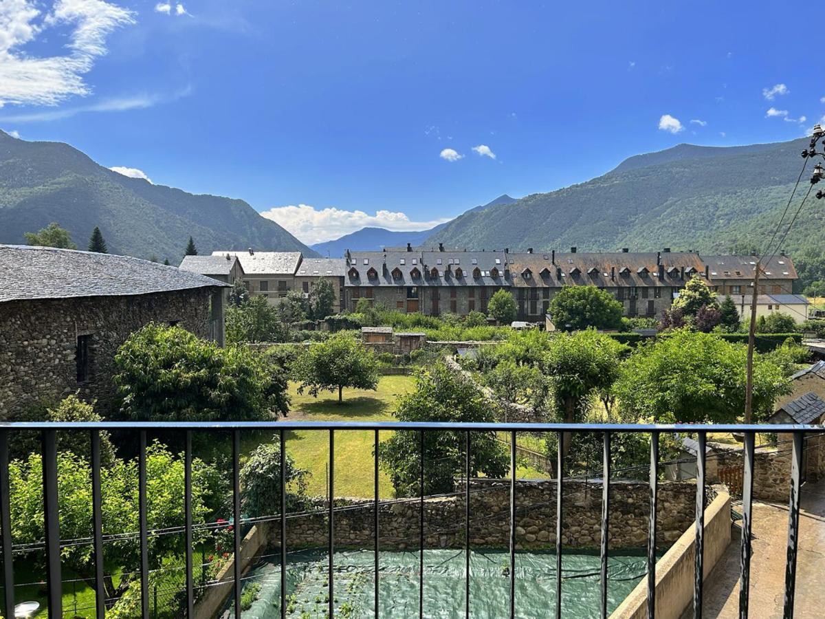 Apartament Al Centre D'Esterri Amb Vistes Uniques By Rural D'Aneu 埃斯特里-德阿内乌 外观 照片